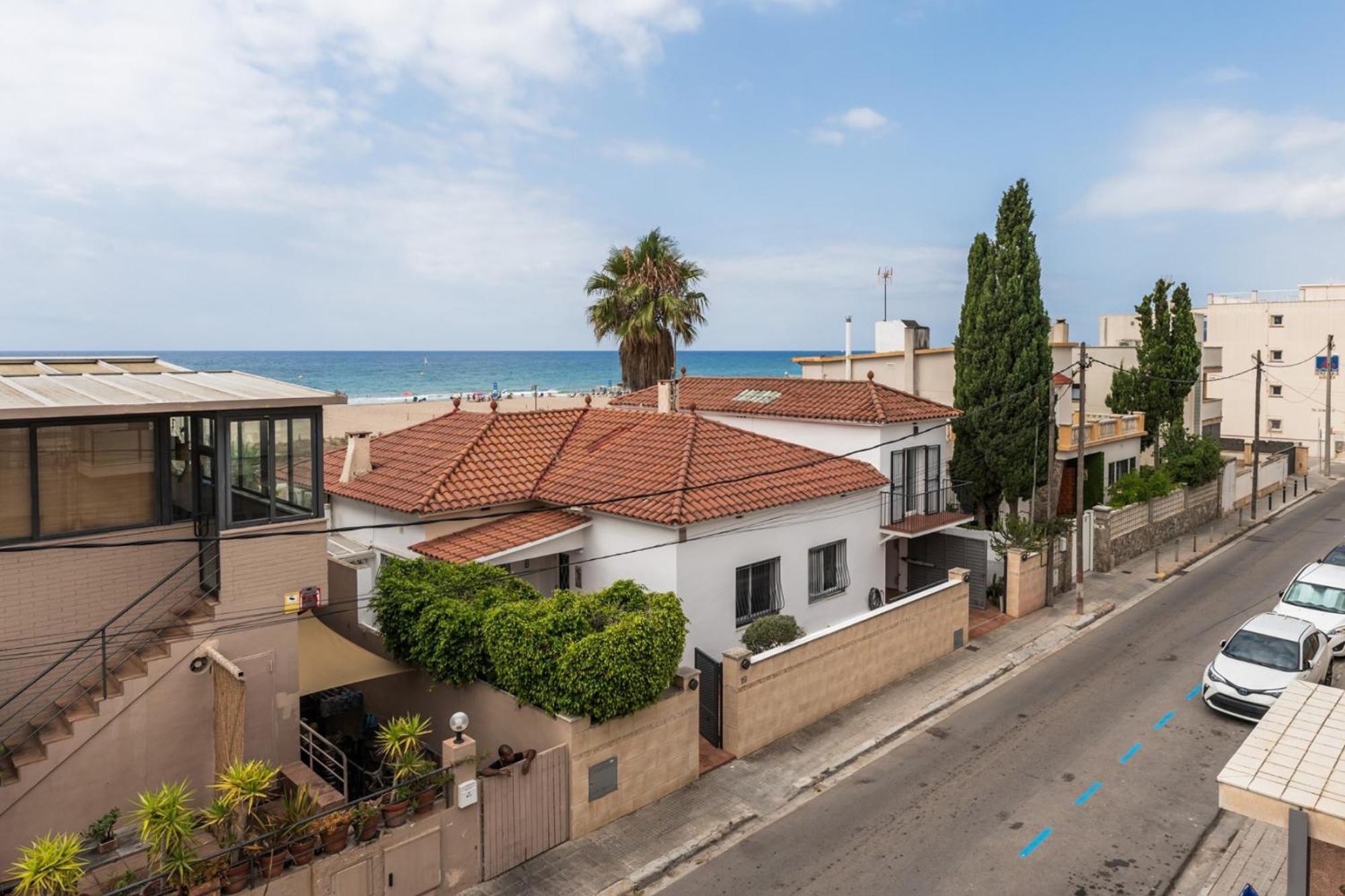 Beach Villa Cristina By Hhbcn Кастельдефельс Экстерьер фото